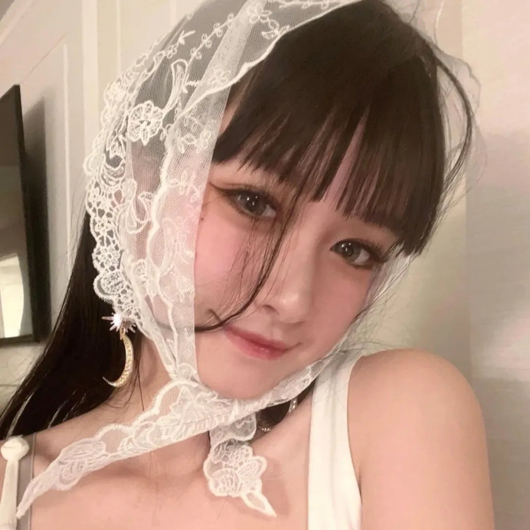 石榴裙下